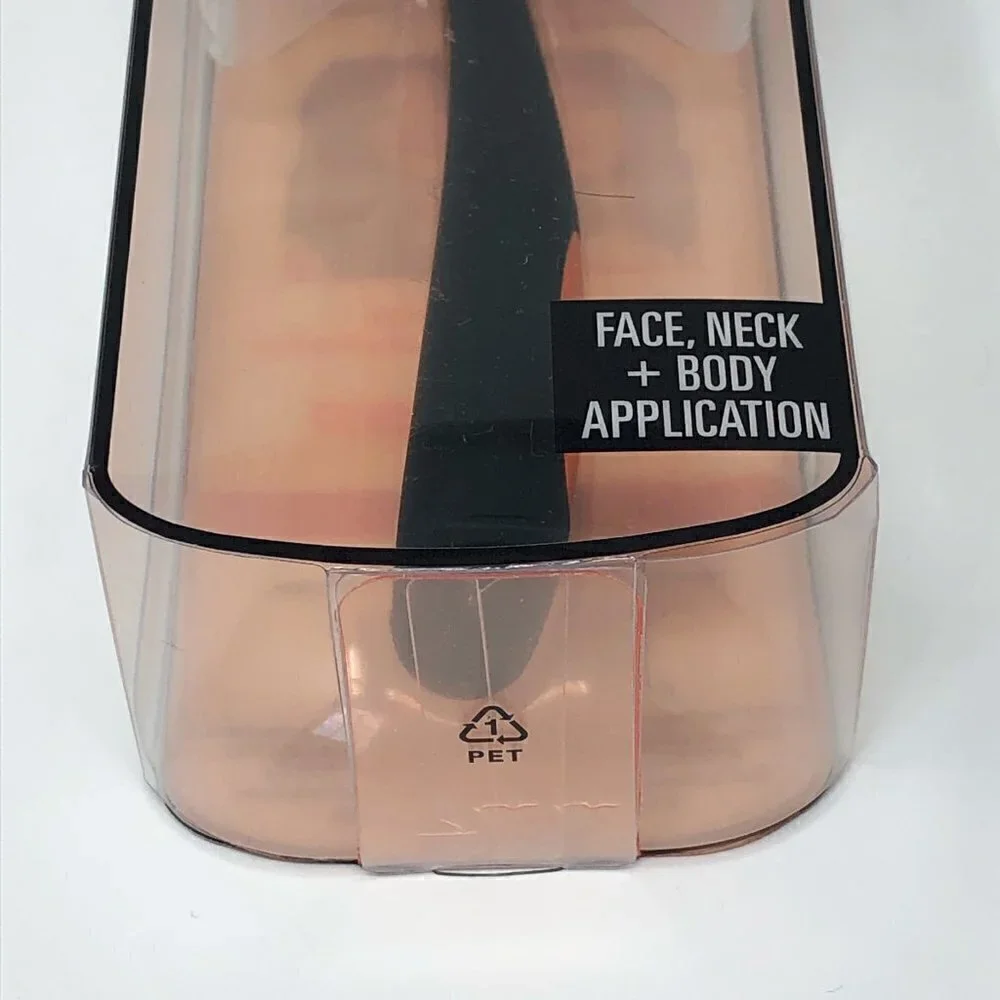 Real Techniques  All Over Blend + Blur Foundation Brush